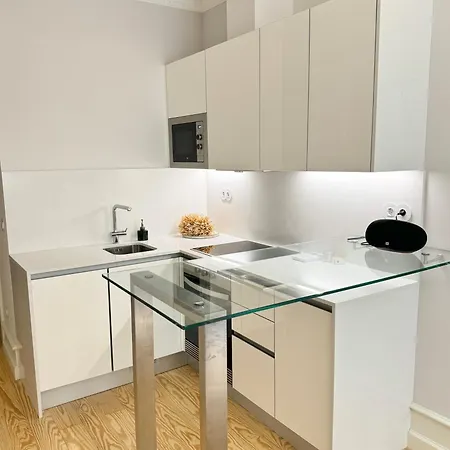 Quiet Luxury On Rua Augusta *